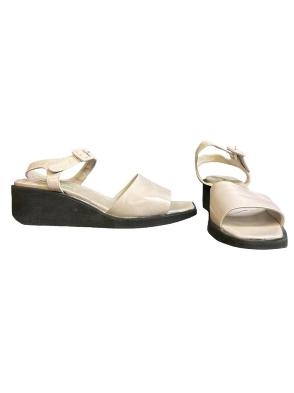 Bruno Magli Vintage Pale Lavender Italian Leather Wedge Sandals size 7